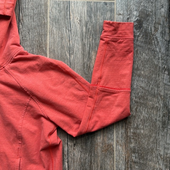 lululemon athletica Red Hoodie - Picture 5 of 9